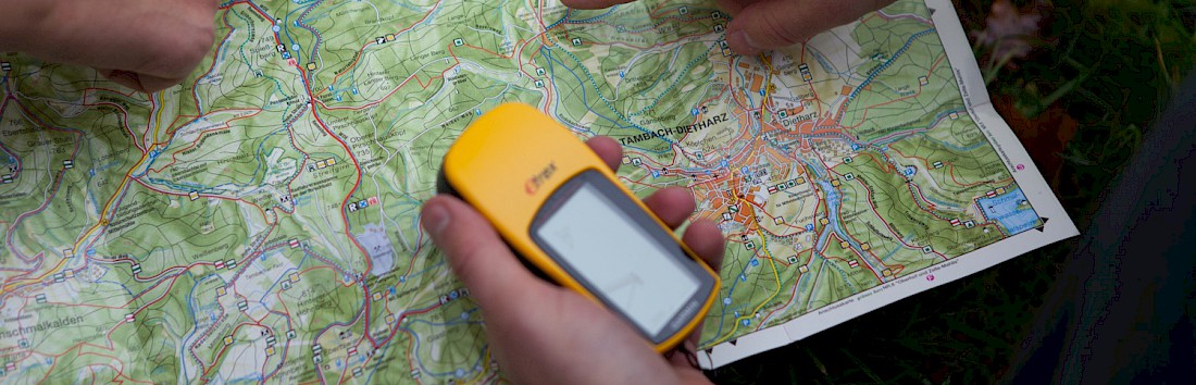 Teambuilding Ideen: GPS Geocaching als Firmenausflug bei Frankfurt