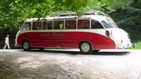 Oldtimer Classic Bus Tour